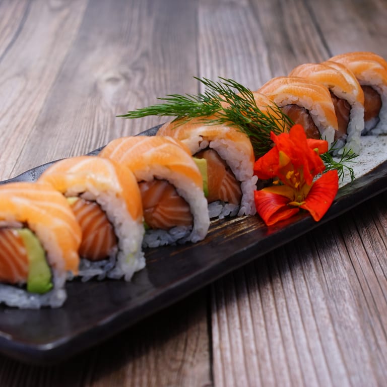 Delicious Asian Cuisine: Sushi, Noodles, Seafood