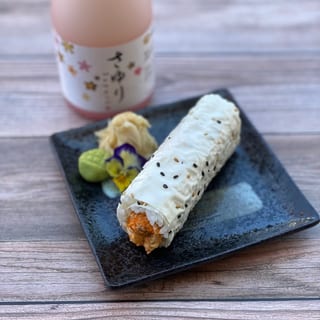 Spicy Soft Shell Crab Hand Roll