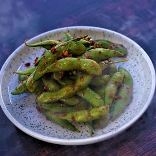 Spicy Garlic Edamame